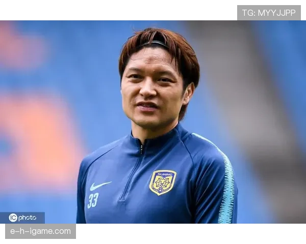 汪嵩加盟大连人，中超老将开启职业生涯新篇章