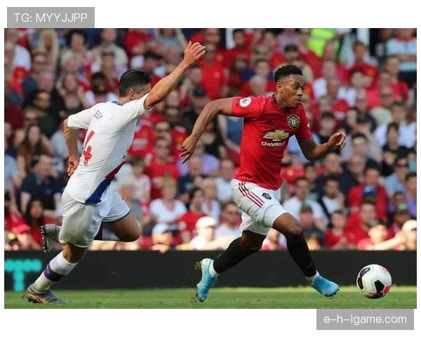 水晶宫进攻体系焕然一新,状态回升展现逆袭势头 水晶宫进攻体系焕然一新,状态回升展现逆袭势头