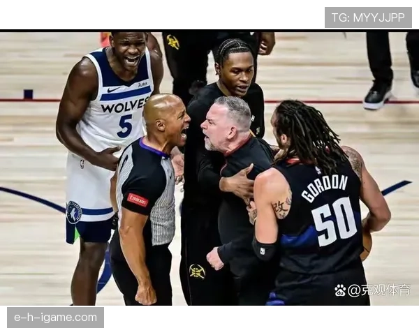 唐斯拉开空间能力改变森林狼进攻结构